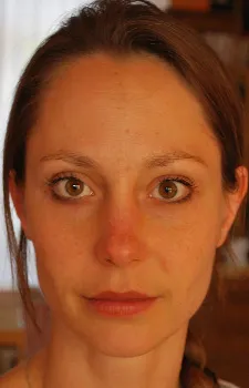 Tefnin, Claire