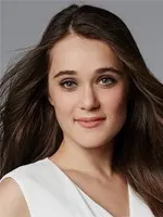 Mentes, Júlia